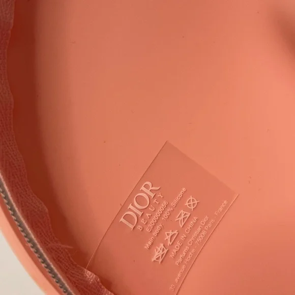Dior Pink Compact Case - Picture 5 of 5
